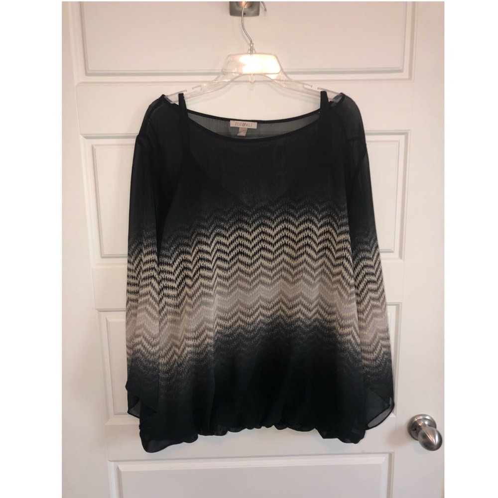 flowy longsleeve blouse